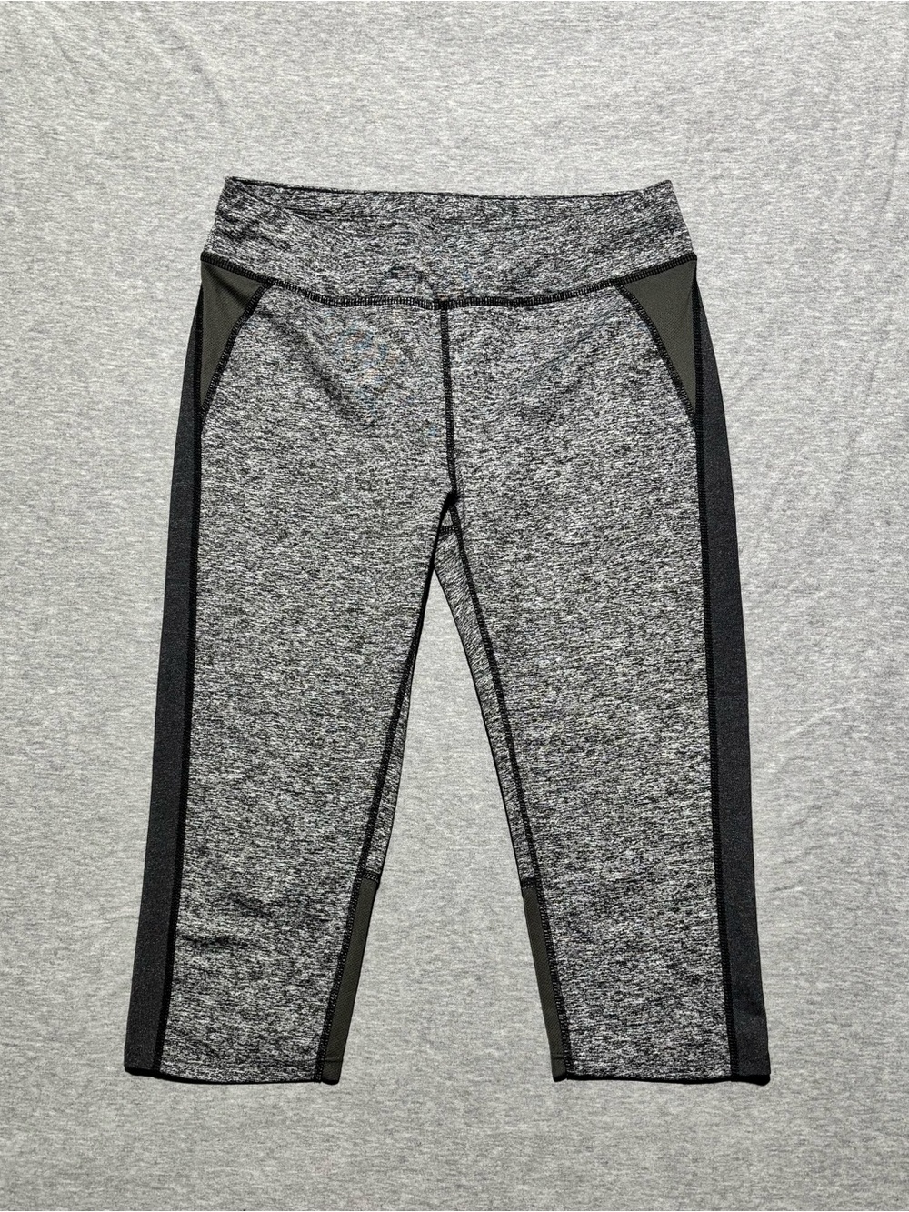 oiselle Grey and Black Cropped Athletic Leggings